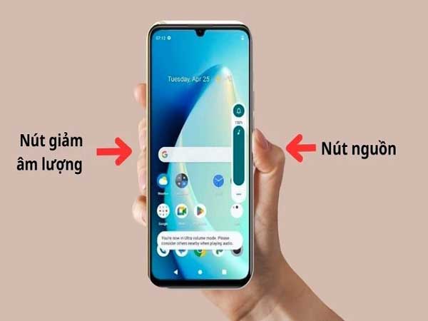 Mở nội dung hoặc hình ảnh bạn muốn chụp