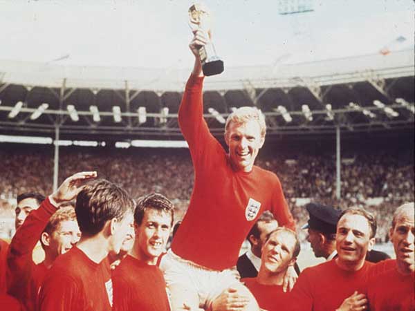 Bobby Moore - Huyền thoại bóng đá Anh