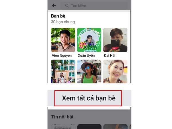 chọn mục "Bạn bè" trên trang cá nhân Facebook của bạn bè đã chọn