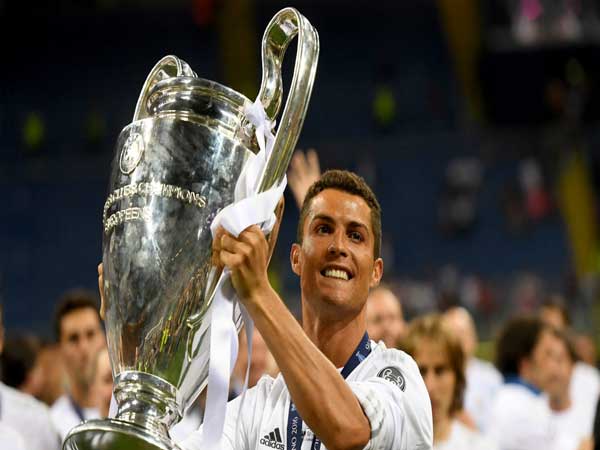 Huyền thoại Ronaldo có bao nhiêu cúp C1?