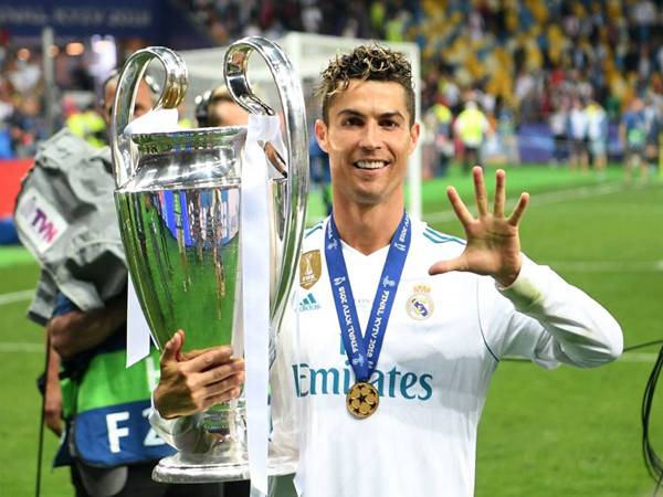 Vì sao Ronaldo là cầu thủ vĩ đại nhất Champions League?