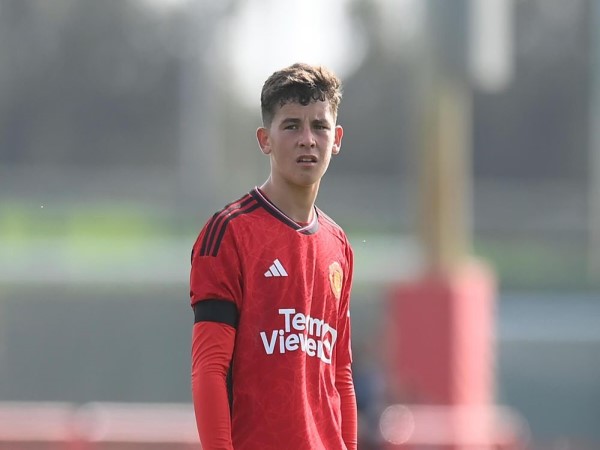 Tin BĐ: Shea Lacey viên ngọc 18 tuổi được Ruben Amorim chú ý Tin BĐ: Shea Lacey viên ngọc 18 tuổi được Ruben Amorim chú ý