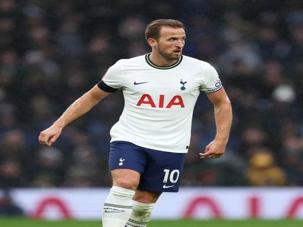 Kane trong màu áo CLB  Tottenham Hotspur