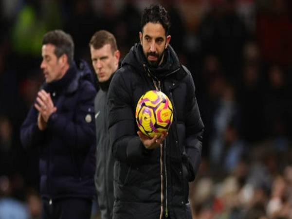 Amorim có vụng về, nhưng cầu thủ đang quá nhạy cảm