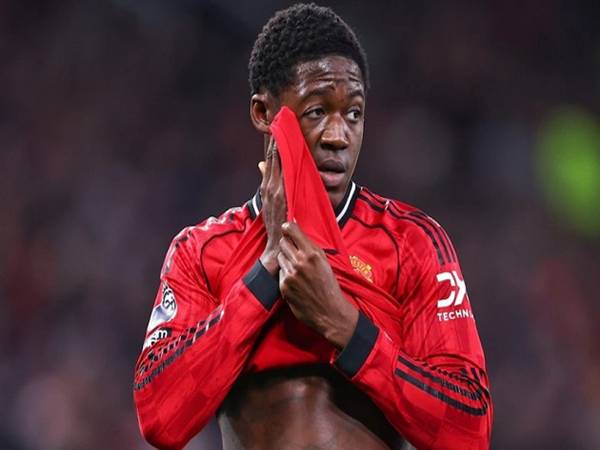 Tin MU: Cầu thủ trẻ mắc bệnh ngôi sao quá nhiều