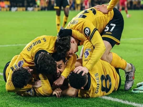 Hy vọng lóe sáng rồi vụt tắt trong những giây cuối