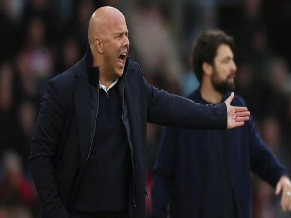 Tìm hiểu HLV Arne Slot và những thành tựu đáng chú ý